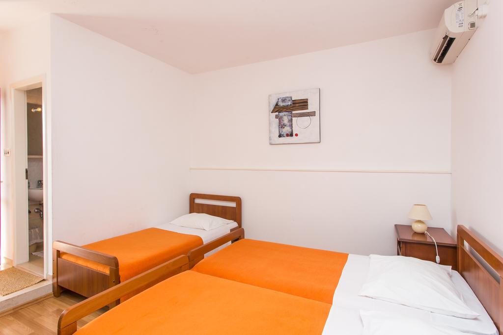 Guest House Lina Dubrovnik Exterior photo