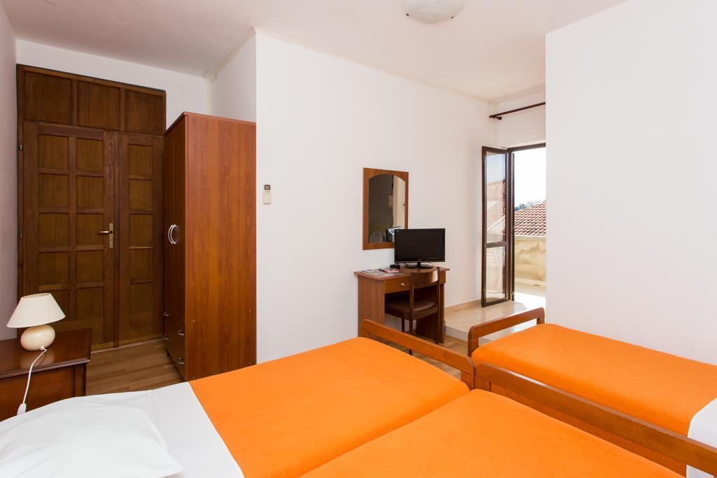 Guest House Lina Dubrovnik Exterior photo