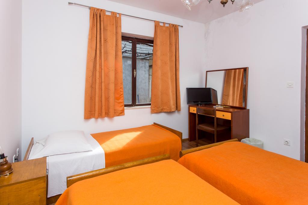 Guest House Lina Dubrovnik Exterior photo